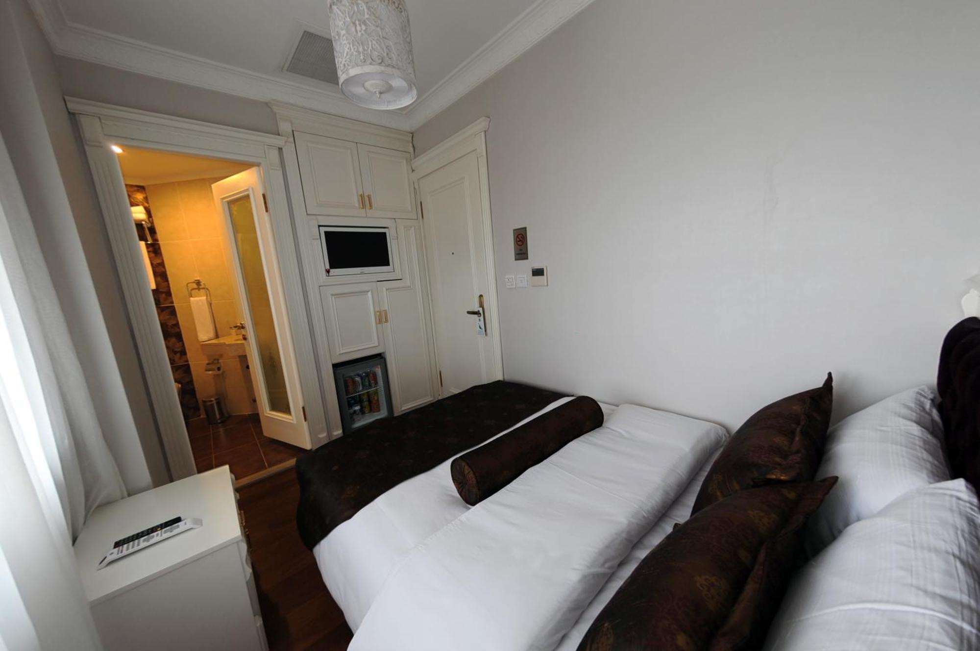 Hotel Coliseum Istanbul Ngoại thất bức ảnh